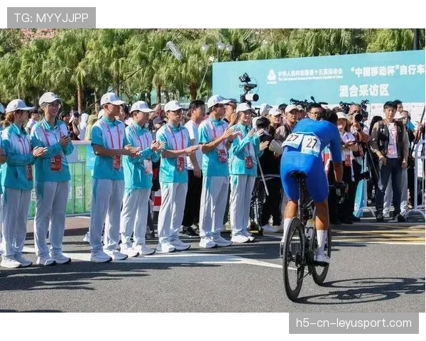 国际自行车赛终点区域义工文化推广活动成功举办，自行车国际比赛